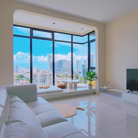 Skypool With Seaview 8Pax Beacon Executive Suites - Georgetown City Centre - 3Km To Komtar George Town Exterior foto