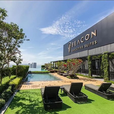 Skypool With Seaview 8Pax Beacon Executive Suites - Georgetown City Centre - 3Km To Komtar George Town Exterior foto