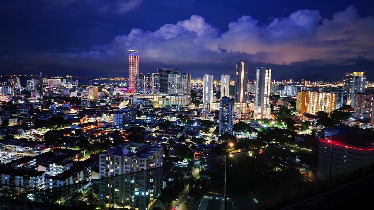 Skypool With Seaview 8Pax Beacon Executive Suites - Georgetown City Centre - 3Km To Komtar George Town Exterior foto