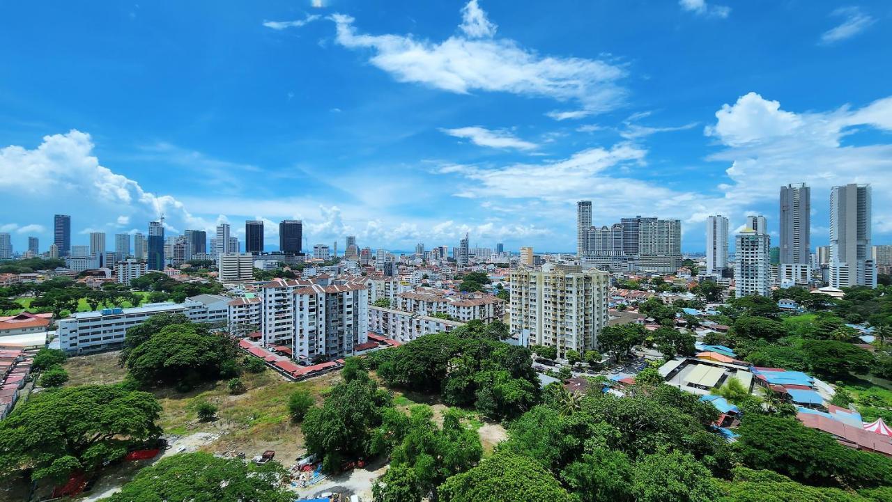 Skypool With Seaview 8Pax Beacon Executive Suites - Georgetown City Centre - 3Km To Komtar George Town Exterior foto