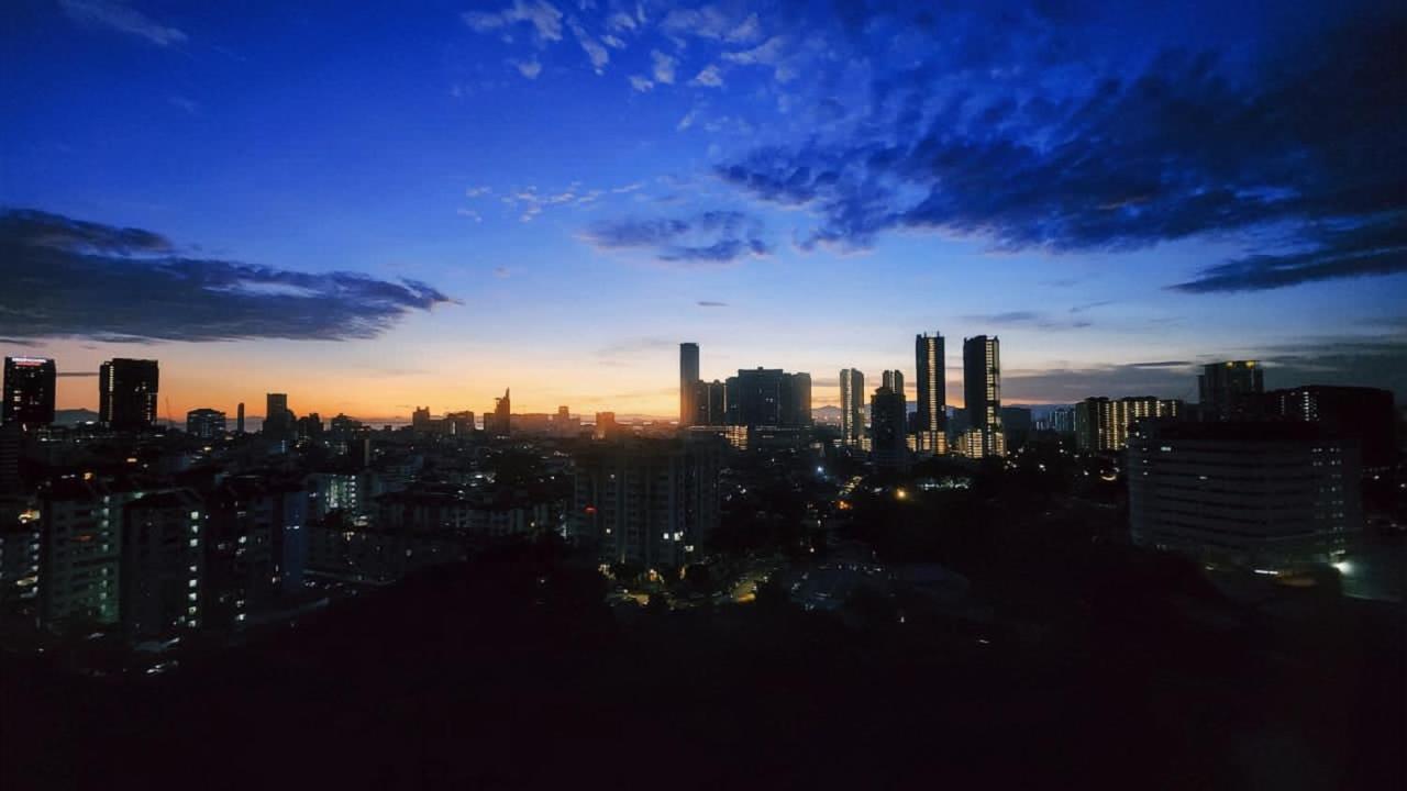Skypool With Seaview 8Pax Beacon Executive Suites - Georgetown City Centre - 3Km To Komtar George Town Exterior foto