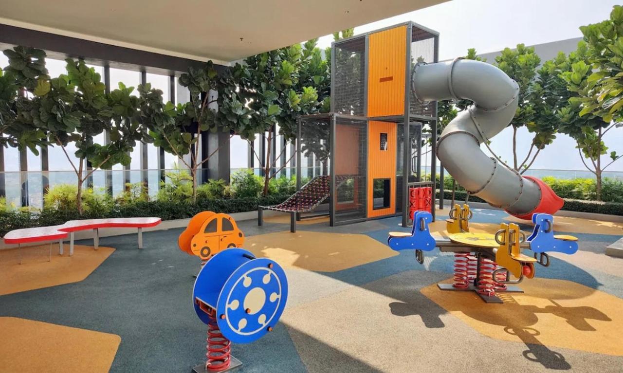 Skypool With Seaview 8Pax Beacon Executive Suites - Georgetown City Centre - 3Km To Komtar George Town Exterior foto